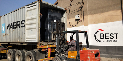  廠家供應(yīng)2018新型樹(shù)脂復(fù)合井蓋